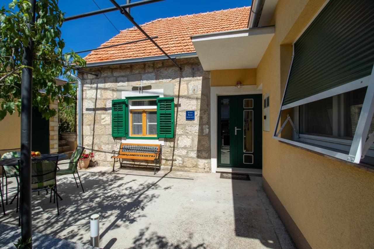 Apartman Ivan Drniš المظهر الخارجي الصورة